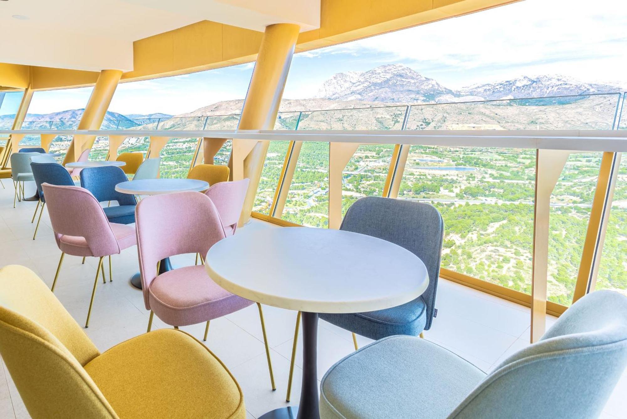 Апартаменты Intempo By Holuxe - 284 - 28Th Floor Бенидорм Экстерьер фото