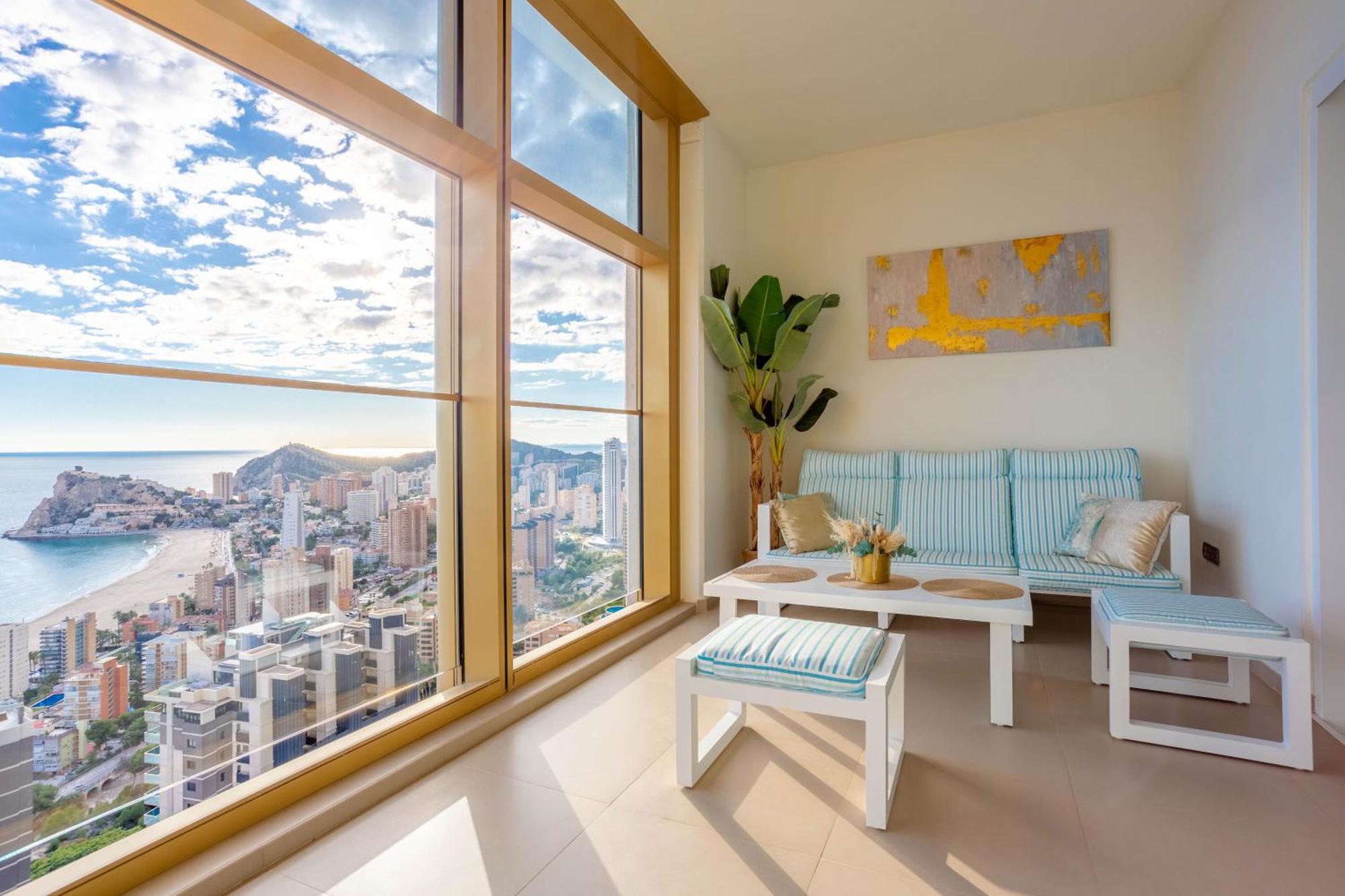 Апартаменты Intempo By Holuxe - 284 - 28Th Floor Бенидорм Экстерьер фото